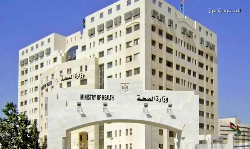 مستشفى عمان الميداني يعود للخدمة بعد 4 سنوات.. ورئيس الوزراء يشدد على تسريع المشاريع