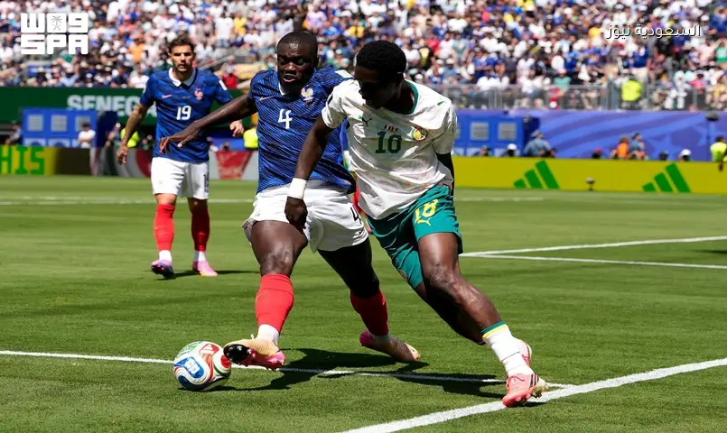 فرنسا تبدأ مونديال 2026 بقوة: ثنائية مبابي تهزم السنغال 3-1