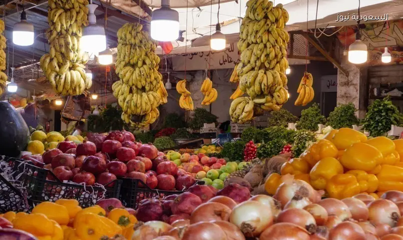 أسعار الخضار والفواكه اليوم في السوق المركزي: البندورة والخيار بأسعار تبدأ من 10 قروش