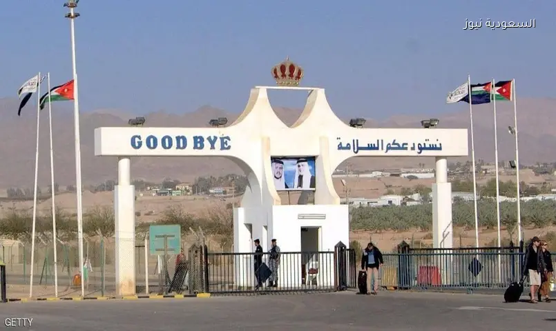 جسر الملك حسين: الفراية يتفقد مشاريع تطوير البنية التحتية