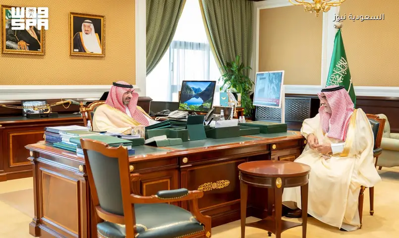 نائب أمير تبوك يتابع سير الاختبارات ويثمن دعم القيادة للتعليم