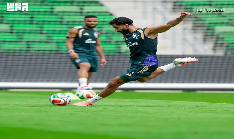 المنتخب السعودي يغادر إلى ميامي لمواجهة الأوروغواي في افتتاح مشوار المونديال