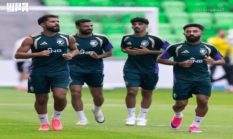 المنتخب السعودي يكثف تدريباته لمواجهة الرأس الأخضر في أمريكا