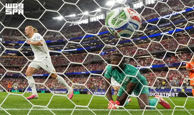 هدف هالاند المتأخر يصعد بالنرويج إلى دور الـ16 في كأس العالم