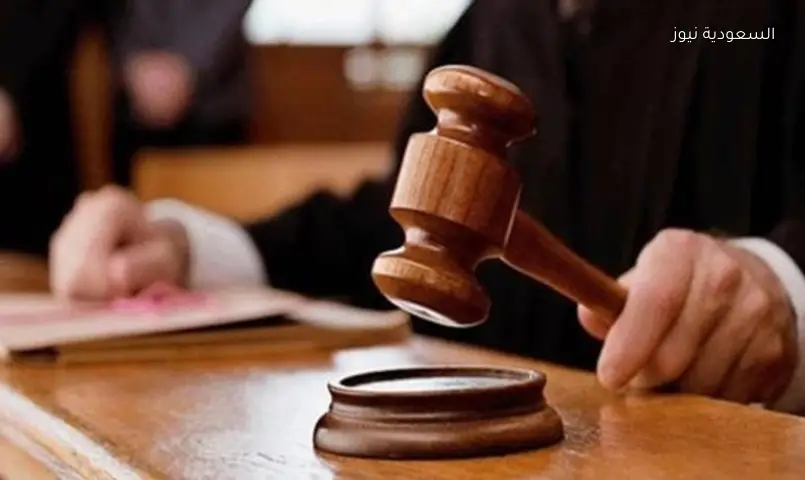 محاكمة طالب أحدث عاهة دائمة لعامل بنسبة 50% في الرأس