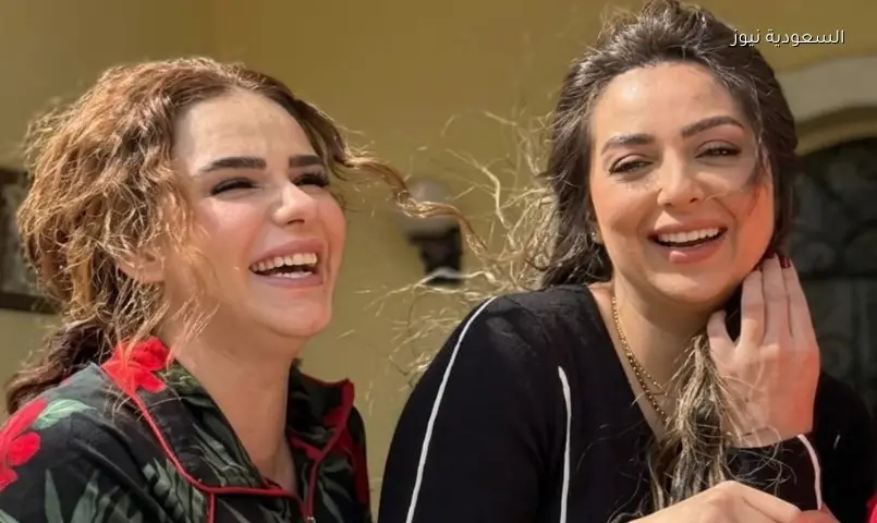 دنيا عبد العزيز تتحدث عن صراع هبة مجدي مع السرطان