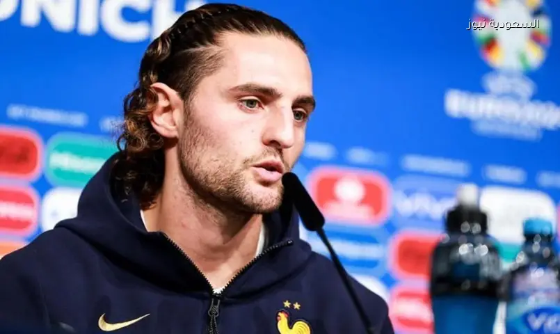 رابيو: لاعبو فرنسا سيهدون ديشامب الفرحة بالمونديال بعد وفاة والدته