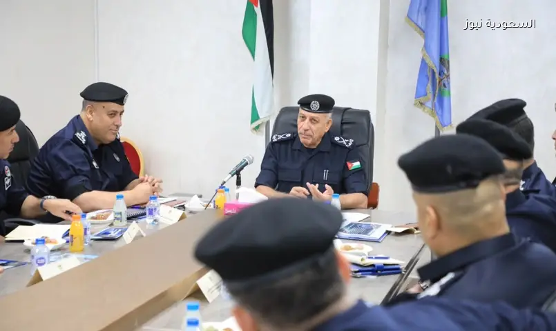 إطلاق 4 محطات اتصال مرئي وحوالات مالية لنزلاء مراكز الإصلاح
