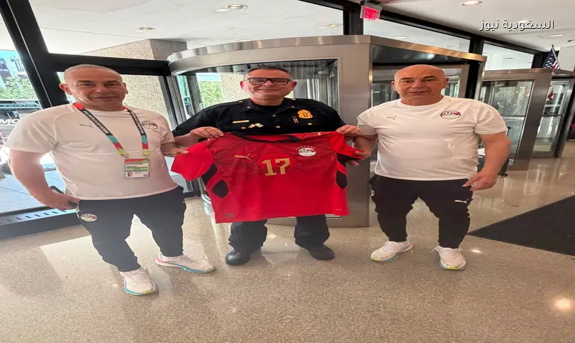 شرطة دالاس تودع بعثة منتخب مصر بعد تبادل الهدايا