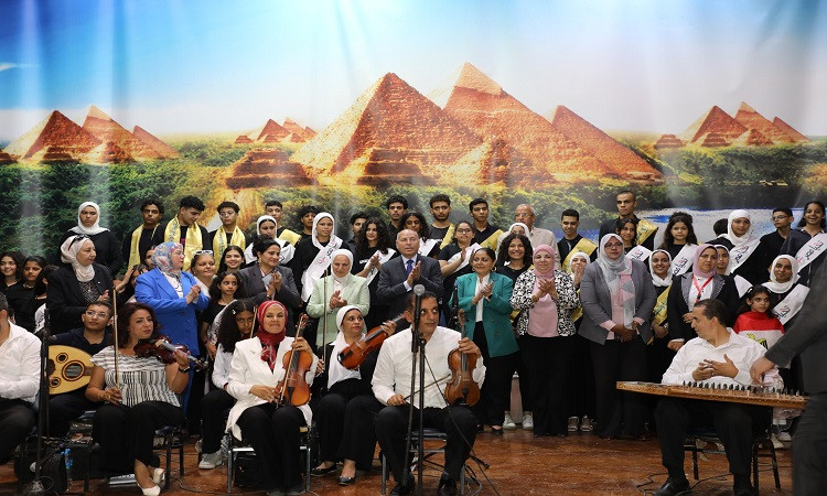 د. صابر إبراهيم يشهد احتفالية مديرية التعليم بالعيد القومي للقليوبية