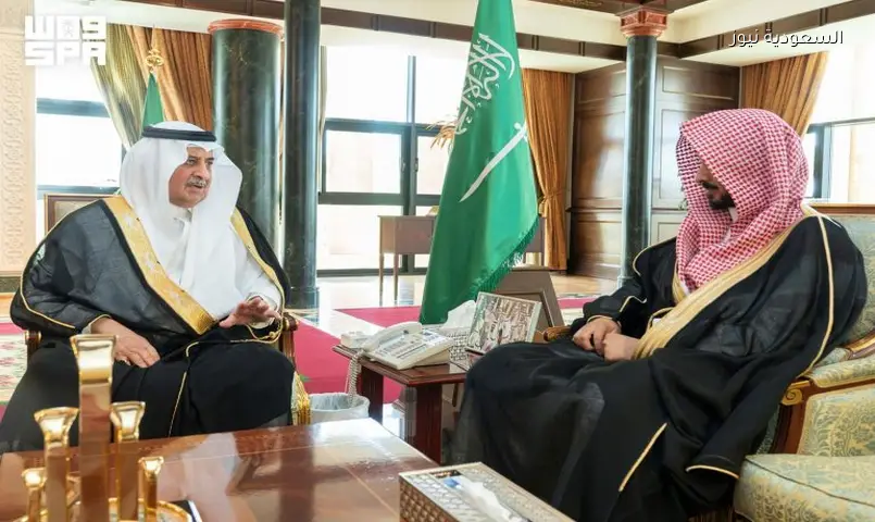 أمير تبوك يستقبل رئيس النيابة العامة الجديد بالمنطقة