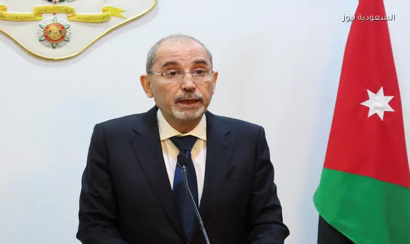 الصفدي يناقش تصعيد الأراضي الفلسطينية والتوتر الإقليمي مع وزراء قطر ومصر وتركيا