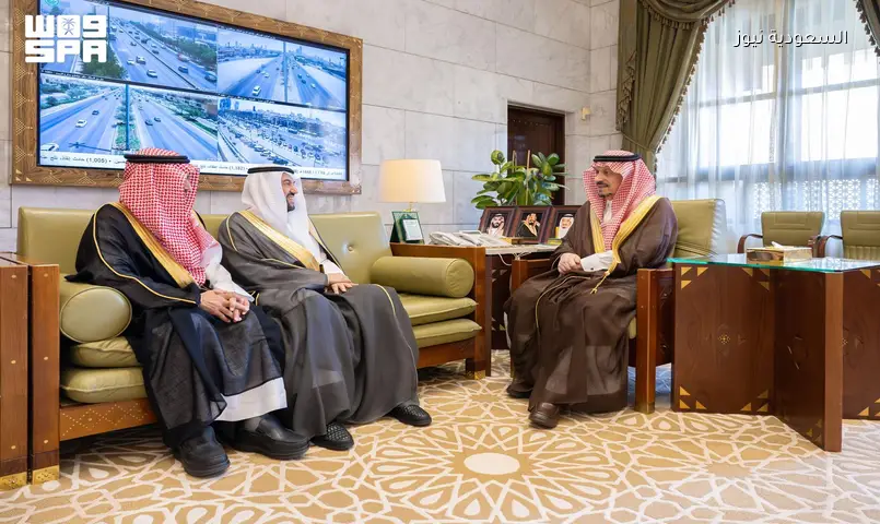 أمير الرياض يستقبل مسؤولي جمعية إنسان ويطلع على برامج رعاية الأيتام