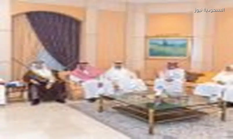 الأمير سعود بن نايف يعزي أسرة القريشي بالمنطقة الشرقية
