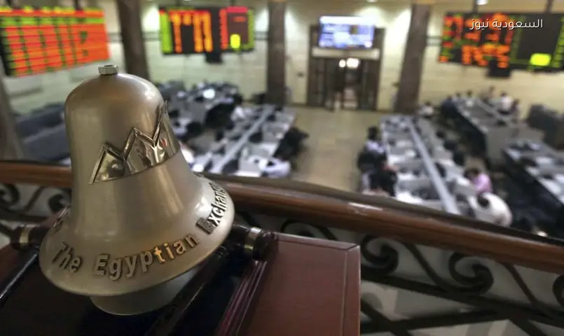 البورصة المصرية تفتتح الأسبوع بمكاسب: EGX30 يرتفع ورأس المال يتجاوز 3.7 تريليون جنيه