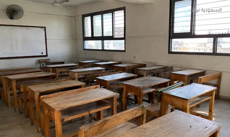 أوراق امتحاني الكيمياء والجغرافيا تصل لجان الثانوية بتأمين مكثف