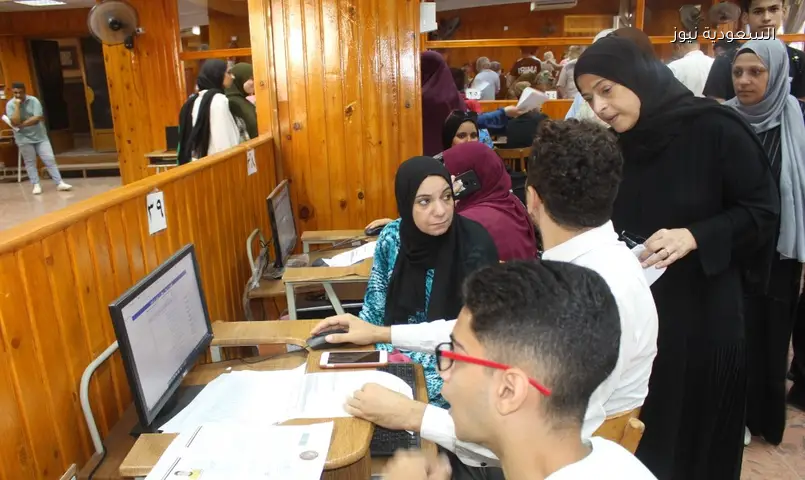 تنسيق الثانوية العامة: 225 درجة بالقاهرة و230 بالجيزة