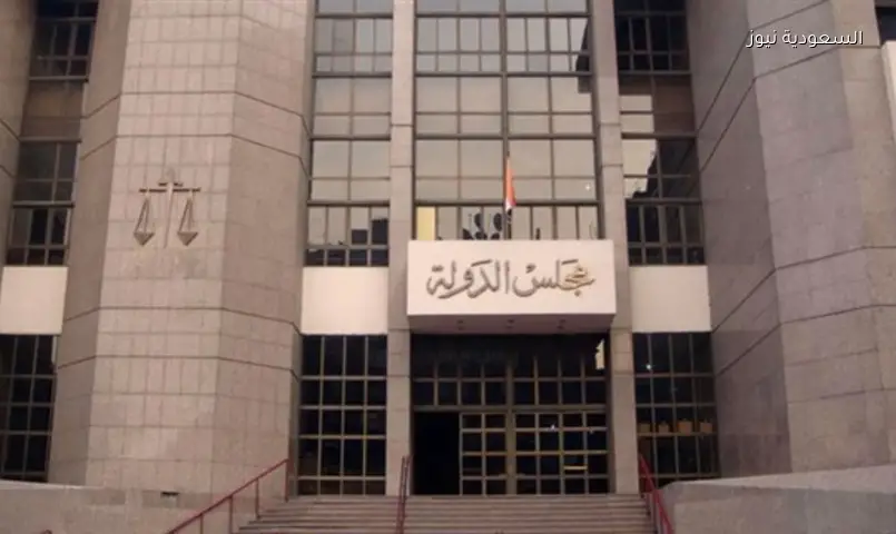طالبة بطب أسنان القاهرة تقاضي جامعتها لإلغاء قرار فصلها بسبب ظروف الحرب