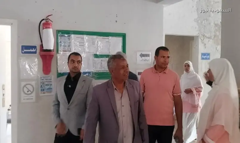 رئيس مركز بلاط يتابع الخدمات بقرية أولاد عبدالله ويشدد على صيانة المعدات