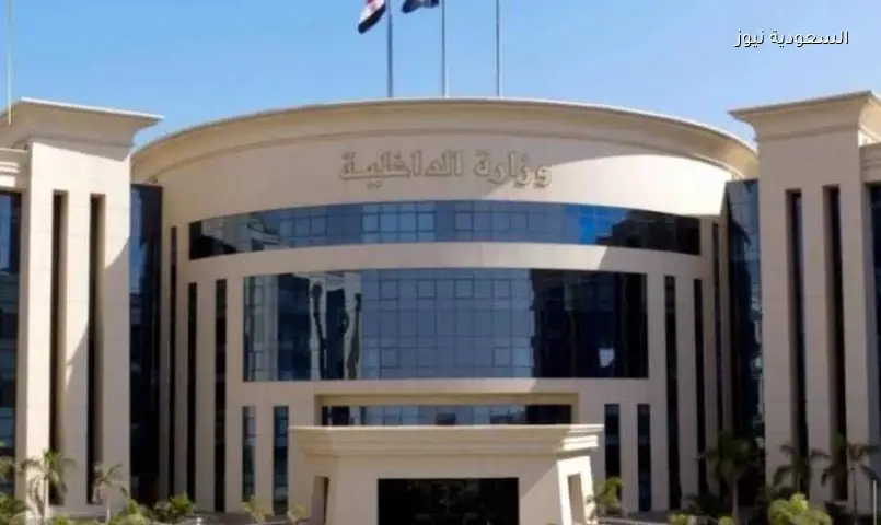 ضبط 92 ألف مطبوع تجاري غير قانوني بمطبعة في القاهرة