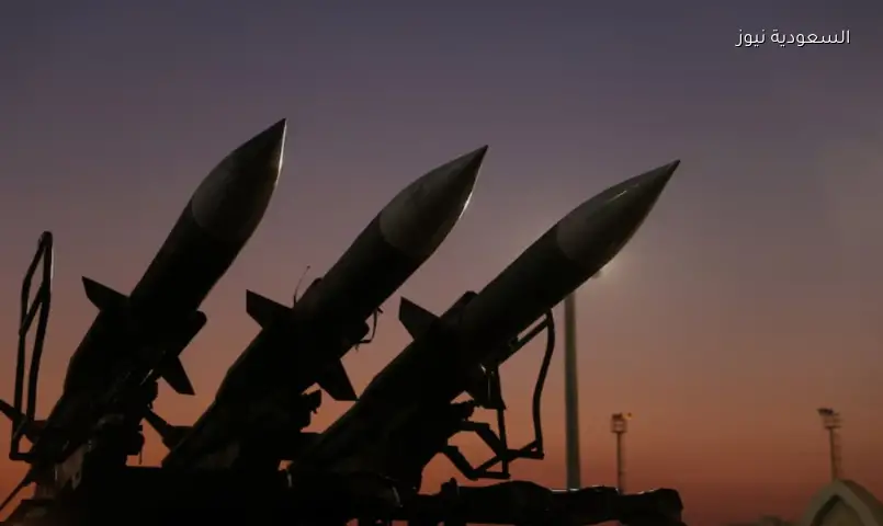 إيران تتوعد برد “ساحق” بعد اتهام أمريكا وتُحذّر من التدخل في هرمز