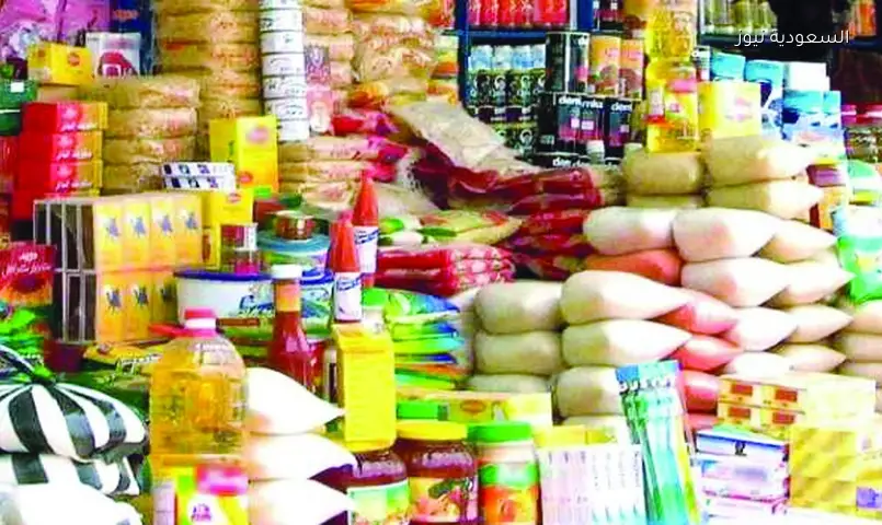 مطالب بخفض أسعار السلع: تراجع الدولار وتكاليف الشحن يفرضان تسعيراً عادلاً