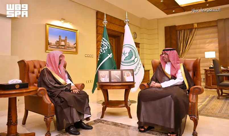 محافظ جدة يهنئ رئيس محكمة الاستئناف الجديد