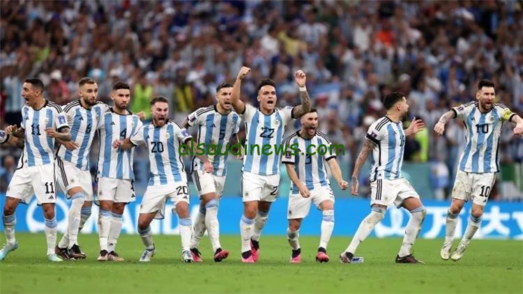 ميسي يقود تشكيلة الأرجنتين أمام بيرو في تصفيات أمريكا الجنوبية المؤهلة لكأس العالم