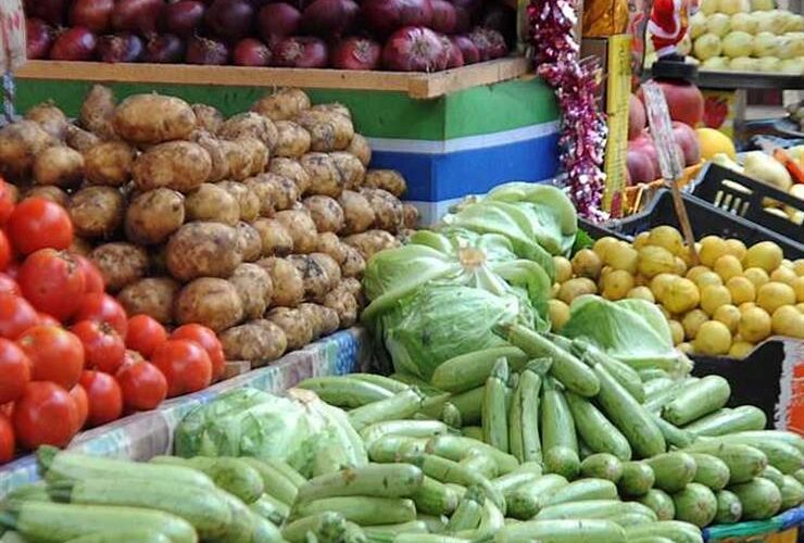 «تلاته بـ عشرة يا طماطم»… أسعار الخضراوات في سوق العبور.. اليوم الإثنين 29 يناير 2024