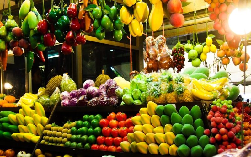 «كيلو الليمون بـ 10»… أسعار الفاكهة اليوم جملة في سوق العبور وداعاً للغلاء