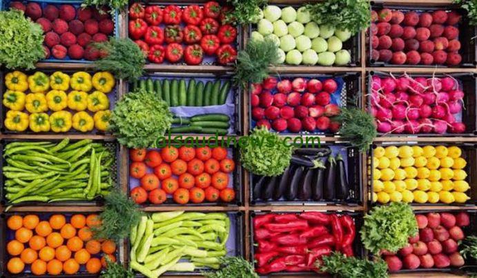 “الطماطم بكام النهارده” أسعار الخضروات والفواكه الأربعاء 6 مارس 2024  في جميع الأسواق المصرية