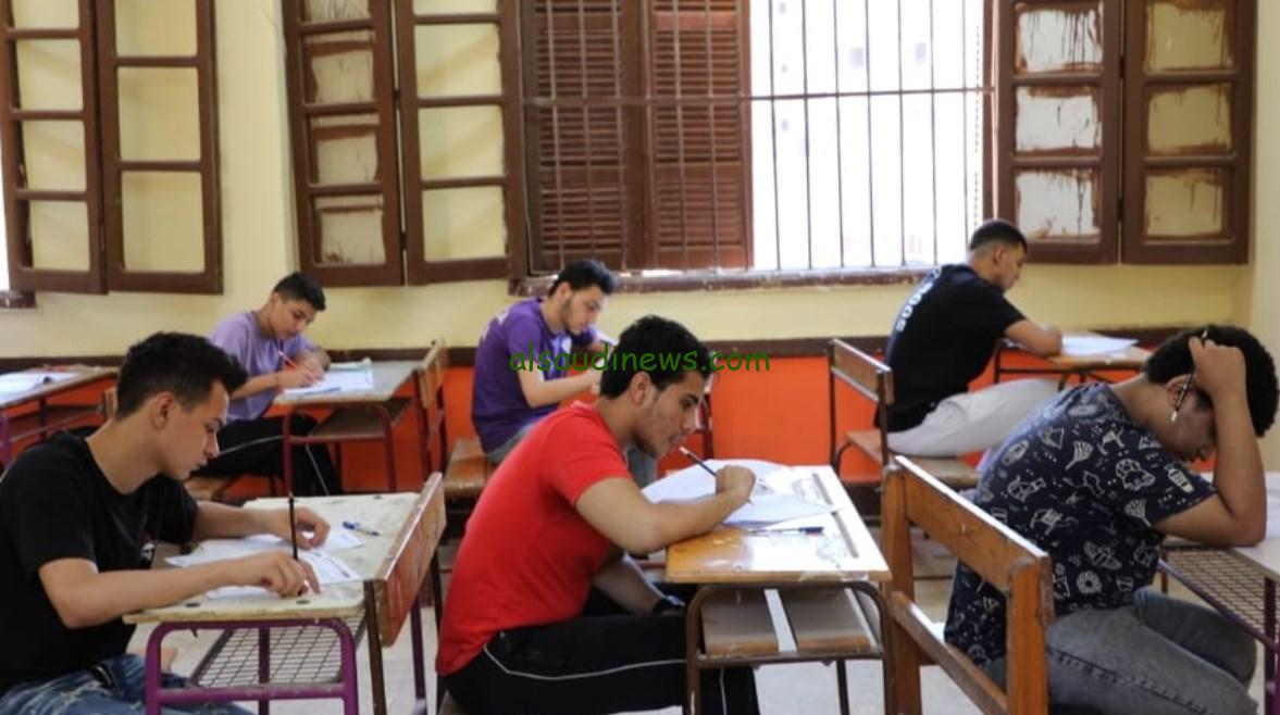 جدول امتحانات الصف الثالث الإعدادي للترم الثاني 2025 في جميع المحافظات