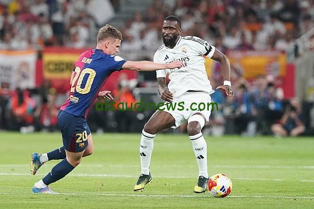غضب لاعبي ريال مدريد يؤدي إلى البطاقة الحمراء