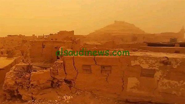 تحت وطأة العاصفة: رياح عاتية وأمطار غزيرة تكتسح البلاد