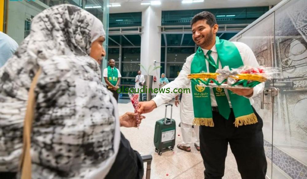 مغادرة الرحلات الأولى لمستفيدين من مبادرة “طريق مكة” من باكستان