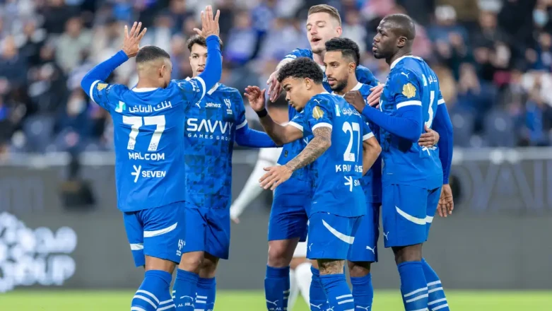 الهلال يستغني عن خمسة نجوم بعد الخروج من الآسيوية
