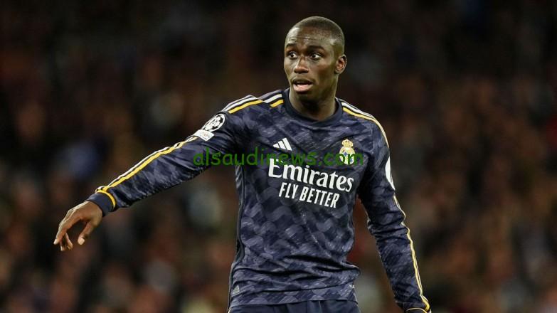 ريال مدريد يعلن عن عملية جراحية لميندي