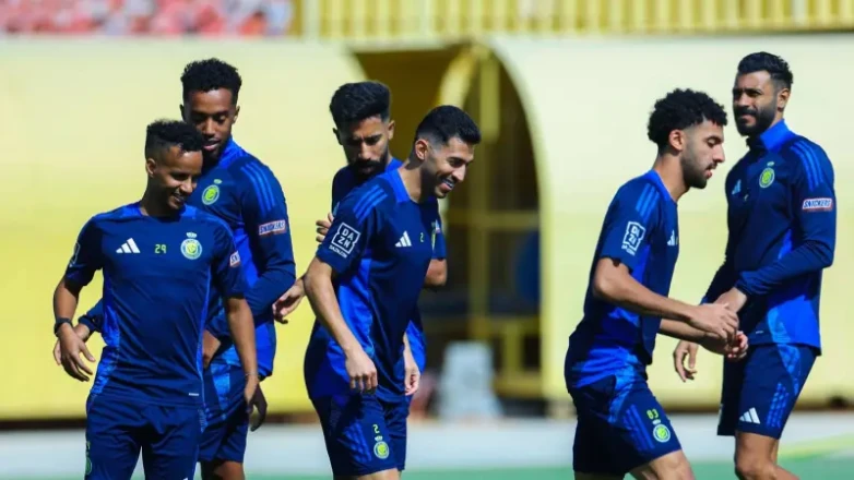 بيولي يتخذ قرارًا مفاجئًا بشأن لاعب الفريق قبل مواجهة كاواساكي