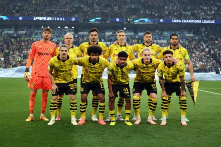 تشيلسي ينجح في ضم موهبة دورتموند جيمي جيتنز