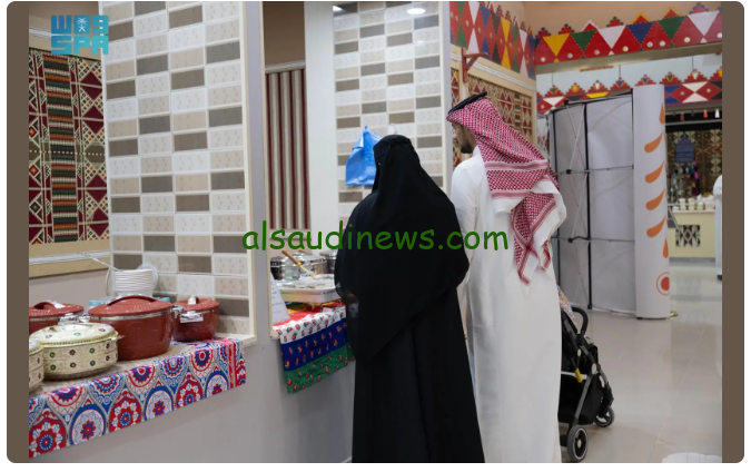 موسم ربيع عرعر يعزز فرص الأسر المنتجة والحرفيين لعرض إبداعاتهم