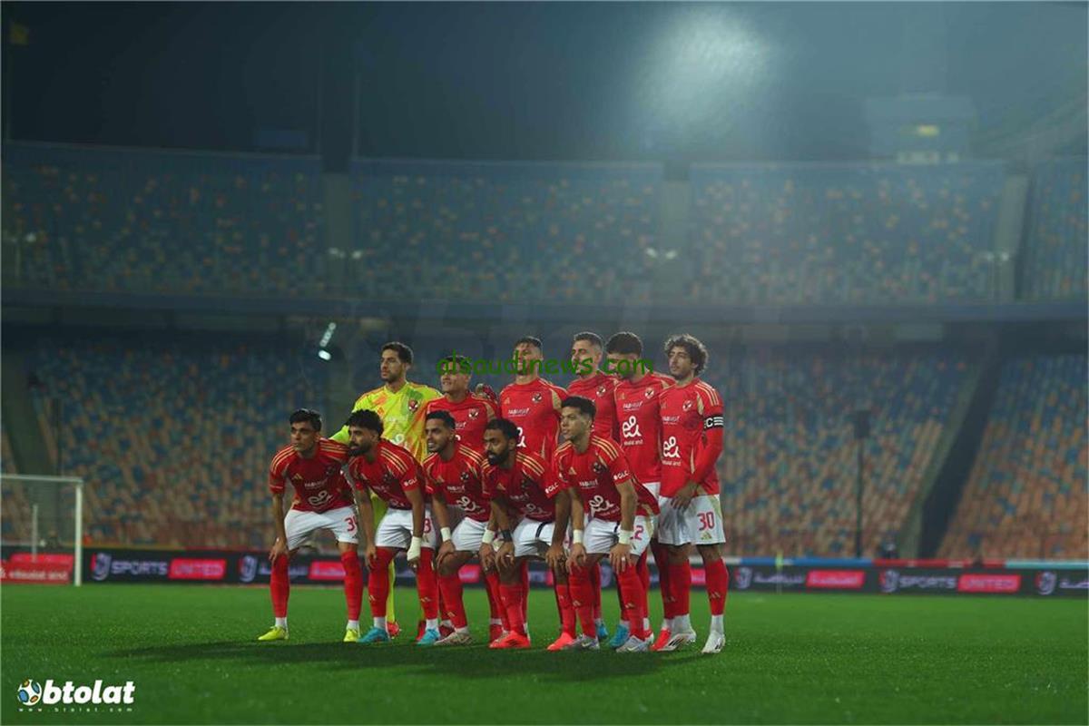 شوبير يكشف مصير 11 لاعبًا في الأهلي والصفقة الجديدة وسط التحديات