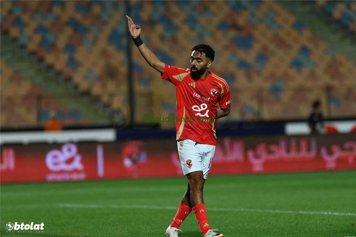 شاهد حسين الشحات يحرز الهدف الرابع للأهلي ضد حرس الحدود