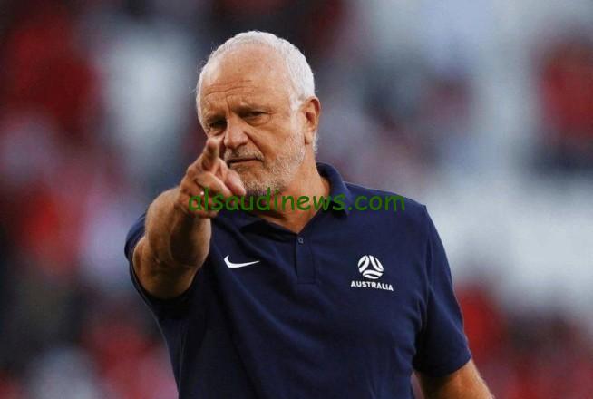 غراهام أرنولد يقترب من تولي قيادة منتخب العراق لكرة القدم