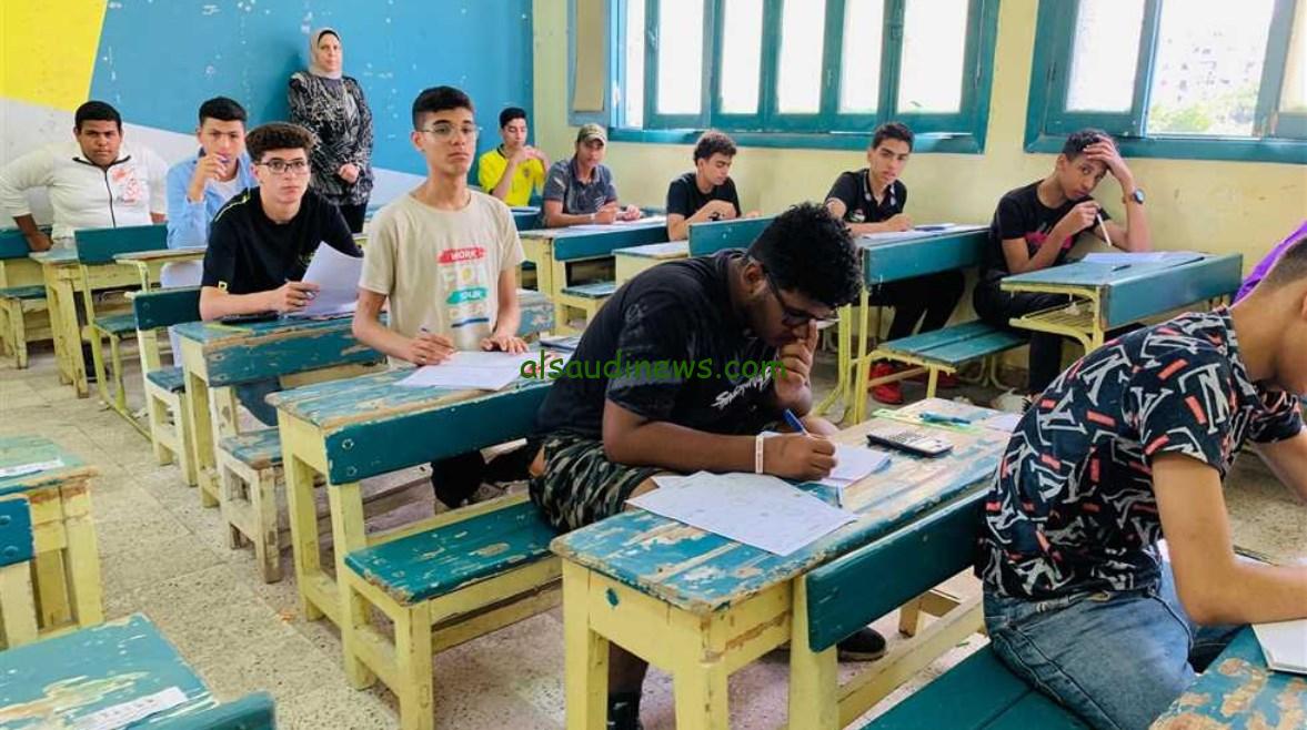 جدول امتحانات الصف الثالث الإعدادي الترم الثاني بالقليوبية لعام 2025