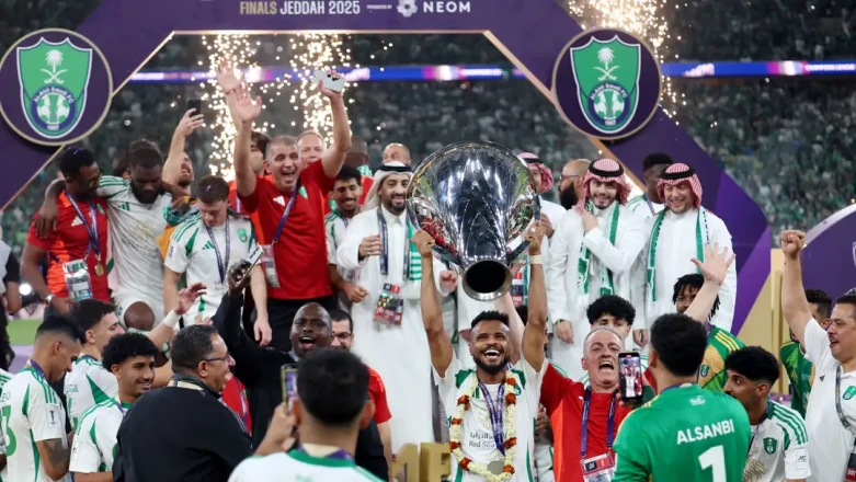 الأهلي يمنح لاعبيه مكافآت تاريخية بعد تتويجهم بالنخبة الآسيوية