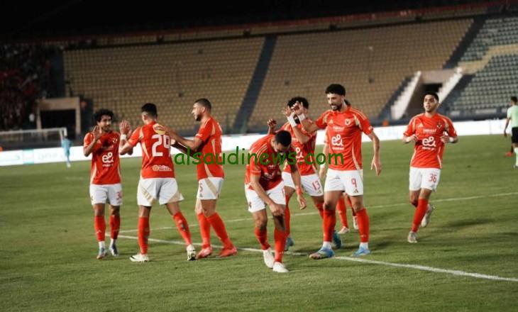 أحمد حسن ينتقد لاعبي الأهلي بشدة