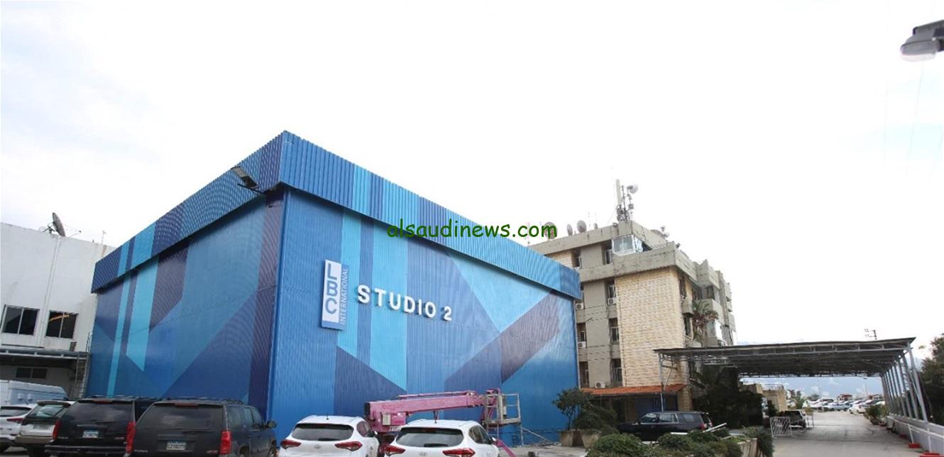 مذيعة أخبار LBCI تودع جمهورها بكلمات مؤثرة بعد 7 سنوات