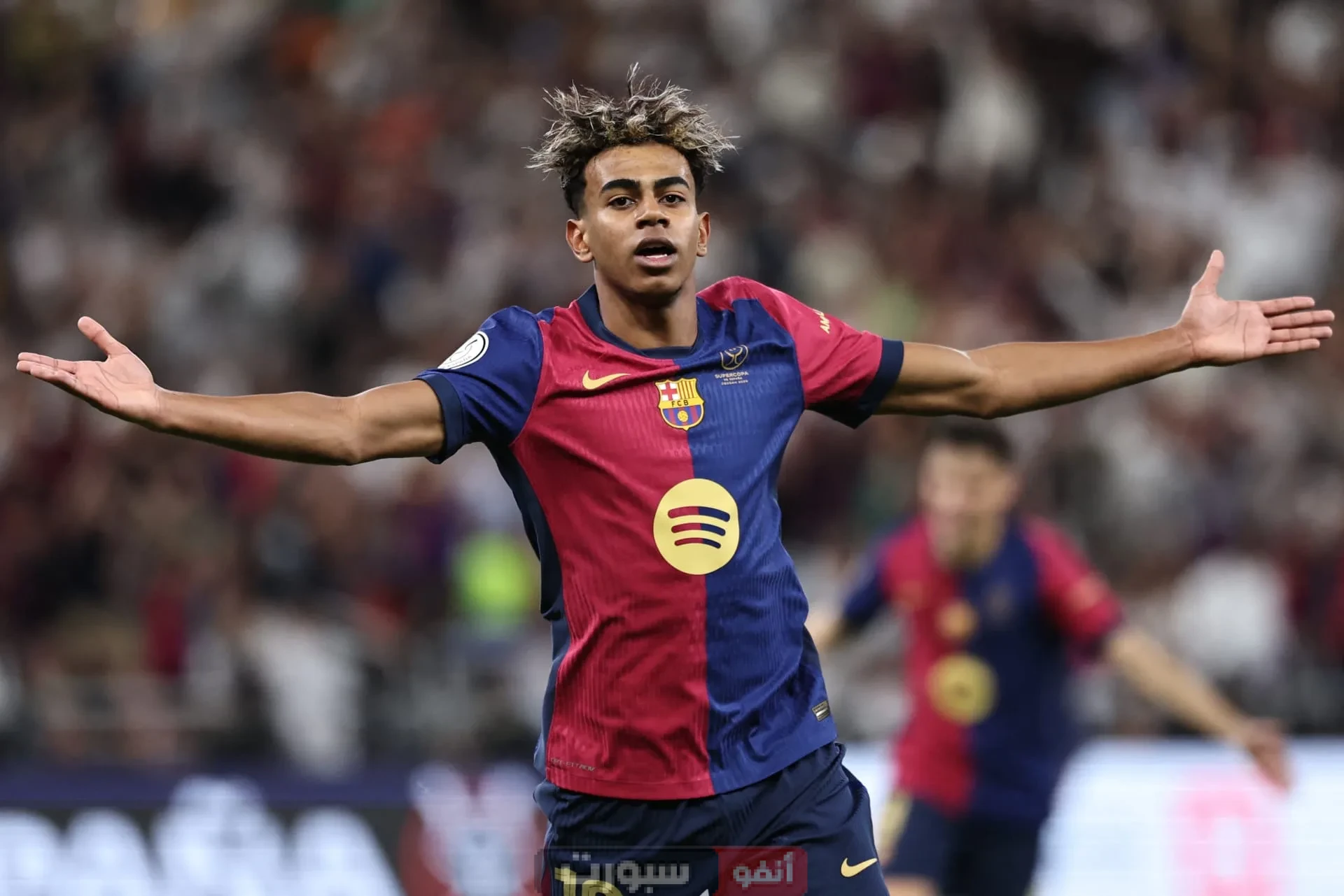 برشلونة يقترب من التتويج بالدوري الإسباني في ديربي كتالونيا المثير