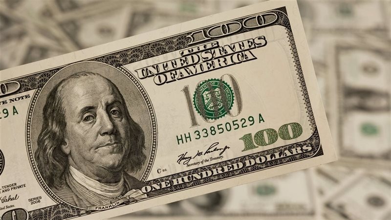 بكام صرف الاخضر رسميا.. سعر الدولار اليوم السبت 10 مايو 2025 فى جميع البنوك المصرية والسوق السوداء