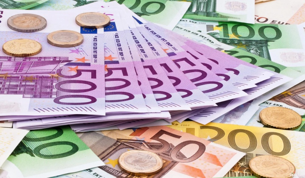 التحويل (EUR-EGP) في مصر.. سعر اليورو اليوم مقابل الجنية المصري 29 مايو 2025 فى جميع البنوك المصرية والسوق السوداء